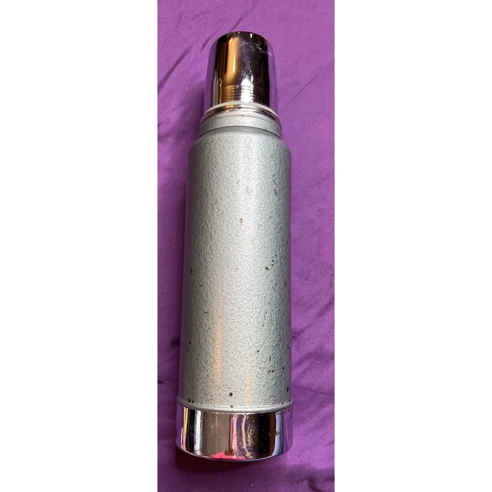 Aladdin Stanley Thermos‎ A-944C Vacuum Bottle Hot & Cold Unbreakable Vintage - Picture 2 of 9